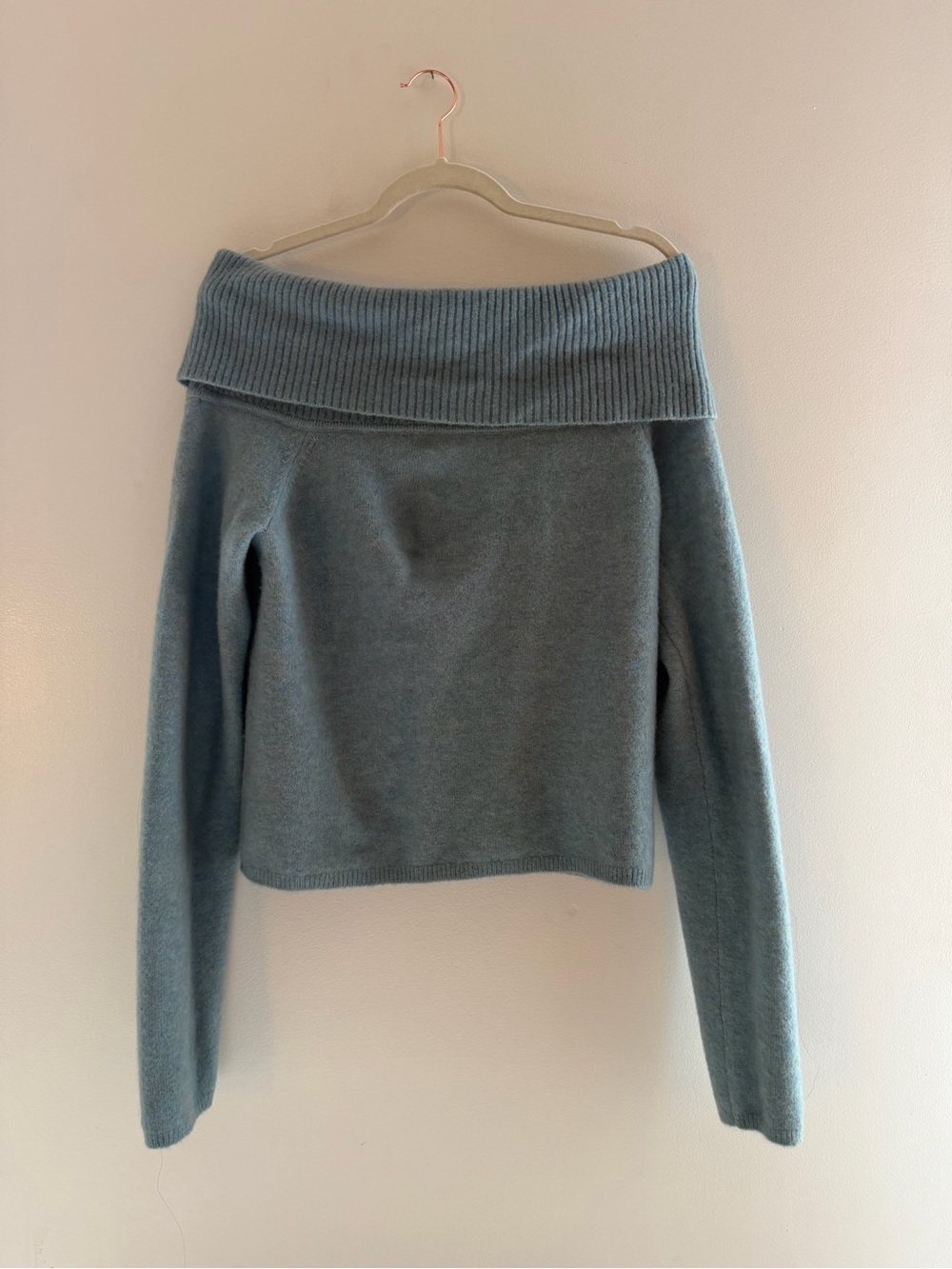 Aritzia Babaton Off-the-Shoulder Sweater